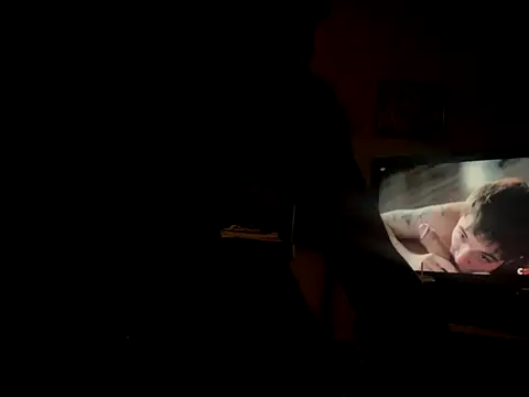 Snapshot of edddy23 chatting on 10/07/25, 01:47 edddy23 online show from 10/07/25, 01:47