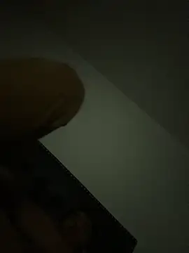 Snapshot of edddy23 chatting on 10/10/25, 09:41 edddy23 online show from 10/10/25, 09:41