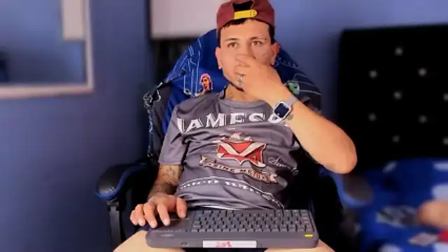 Thonixxx mr online show from 03/15/26, 03:56