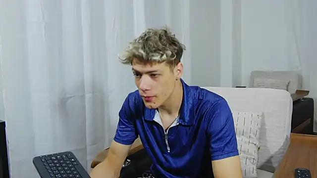 OttisBrawn online show from 11/08/25, 03:01