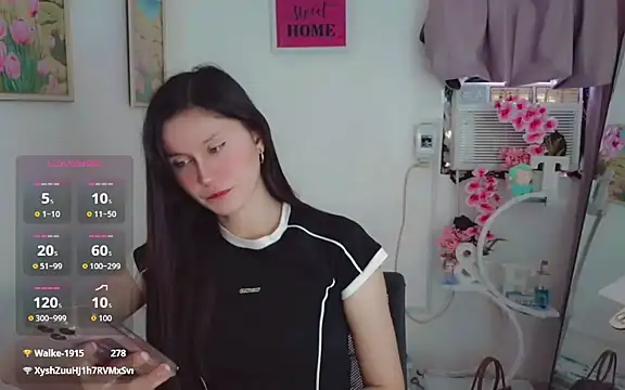 Snapshot of anne_smithe chatting on 03/25/26, 01:22 anne smithe online show from 03/25/26, 01:22