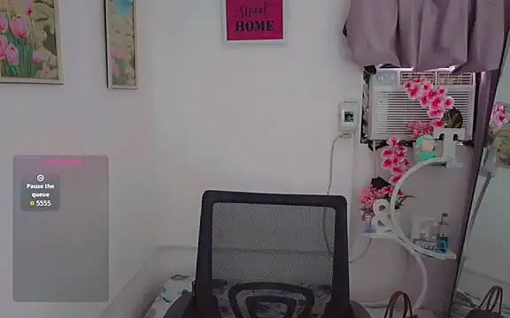 Snapshot of anne_smithe chatting on 03/27/26, 02:39 anne smithe online show from 03/27/26, 02:39