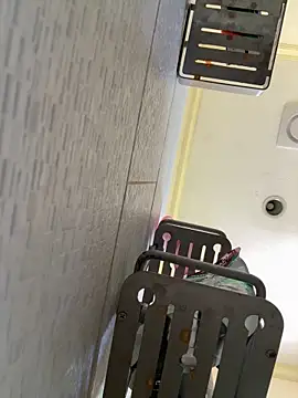 Snapshot of anne_smithe chatting on 04/28/26, 02:27 anne smithe online show from 04/28/26, 02:27