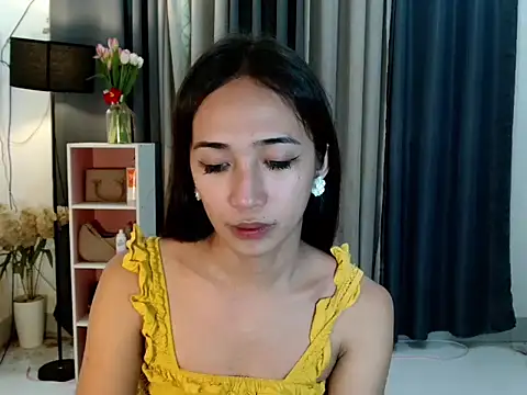 Snapshot of payatitaxxx chatting on 05/28/26, 06:00 payatitaxxx online show from 05/28/26, 06:00
