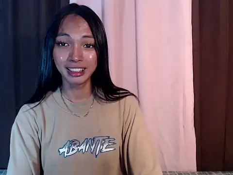 Simi Ipit online show from 04/24/26, 01:46