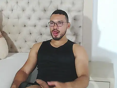 marcusblade online show from 09/18/25, 05:09