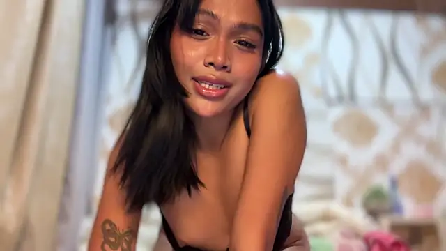 Snapshot of Yourbaby_angelx chatting on 07/19/26, 03:43 Yourbaby angelx online show from 07/19/26, 03:43
