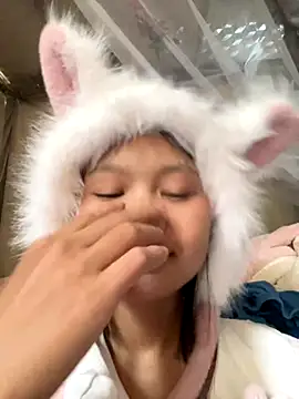 Daisy018 online show from 10/21/25, 09:32