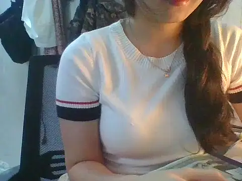 Linzly online show from 10/14/25, 02:45