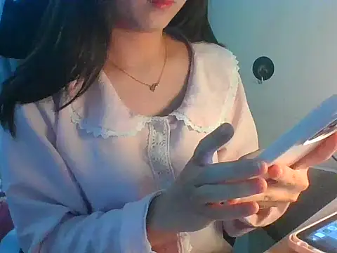 Linzly online show from 11/21/25, 05:00