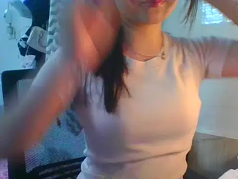 Linzly online show from 11/30/25, 02:59