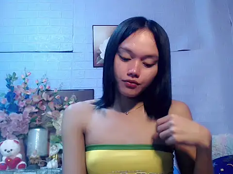Snapshot of sexybabewarrior chatting on 05/13/26, 05:43 sexybabewarrior online show from 05/13/26, 05:43