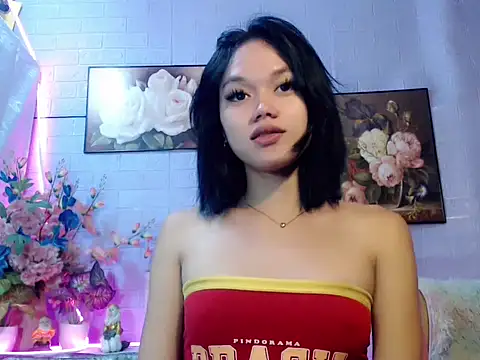 Snapshot of sexybabewarrior chatting on 06/05/26, 03:13 sexybabewarrior online show from 06/05/26, 03:13