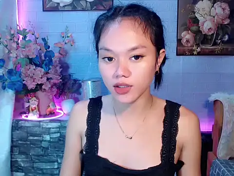 Snapshot of sexybabewarrior chatting on 07/05/26, 08:38 sexybabewarrior online show from 07/05/26, 08:38
