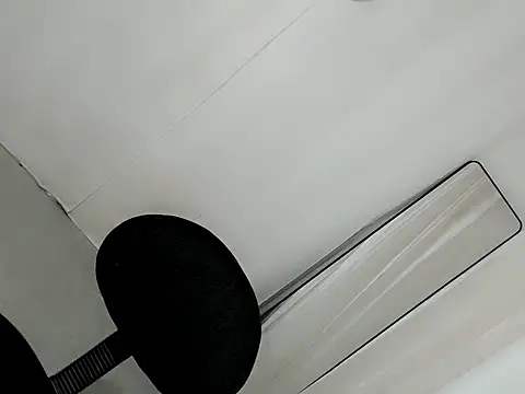 itsmekianna online show from 10/20/25, 08:42