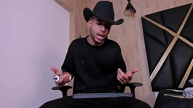 Thiagoferreti online show from 09/19/25, 03:30