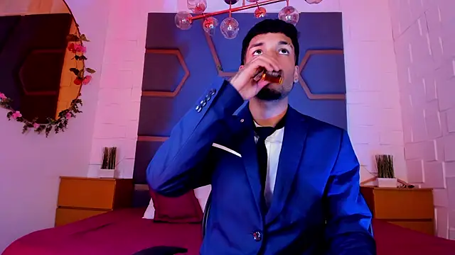 Thiagoferreti online show from 12/04/25, 08:06