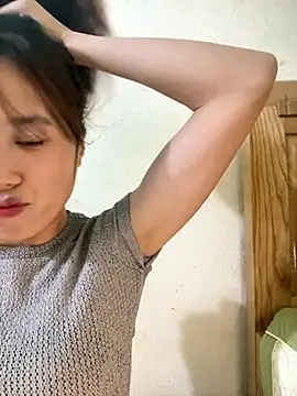 Lucy217 online show from 09/15/25, 12:49