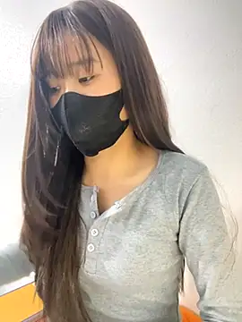 Lucy217 online show from 12/05/25, 01:31