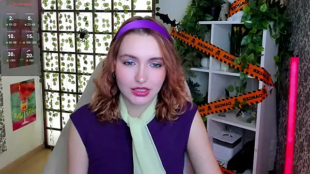 Elis Cherry online show from 10/26/25, 02:17