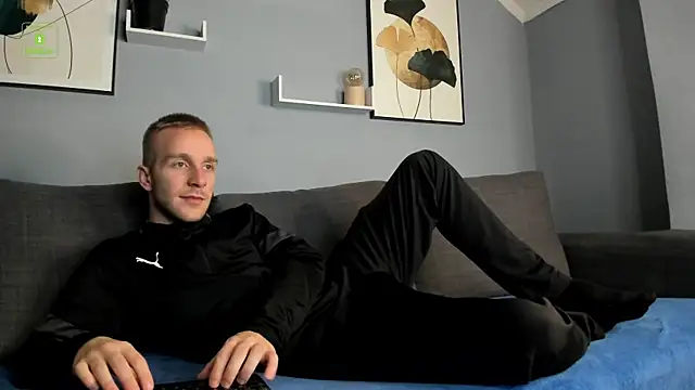 Snapshot of Buddy_Forman chatting on 09/26/25, 05:33 Buddy Forman online show from 09/26/25, 05:33