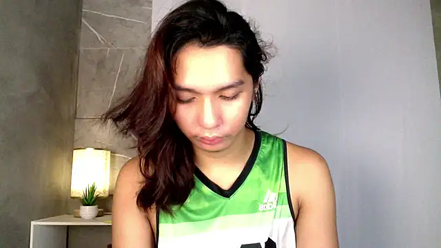 Snapshot of Hoelymorri chatting on 10/03/25, 01:13 Hoelymorri online show from 10/03/25, 01:13