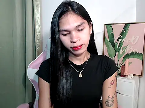 Snapshot of sexloverxxz chatting on 10/20/25, 08:48 sexloverxxz online show from 10/20/25, 08:48