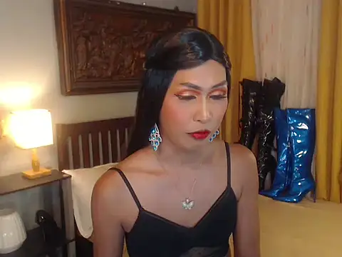 Nathalieheartt online show from 09/22/25, 01:40