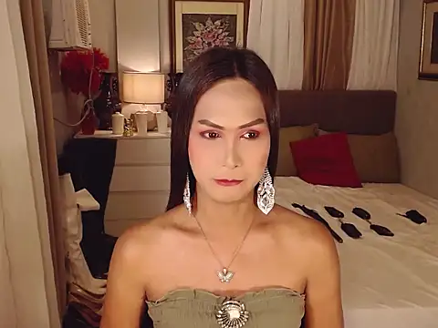 Nathalieheartt online show from 03/23/26, 05:39