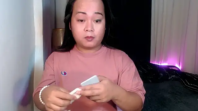 YourSweet-mich online show from 01/15/26, 06:18