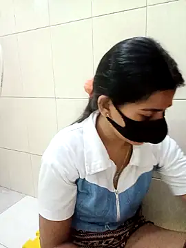 Snapshot of Hot_Jaanvi_ chatting on 10/05/25, 04:05 Hot Jaanvi online show from 10/05/25, 04:05