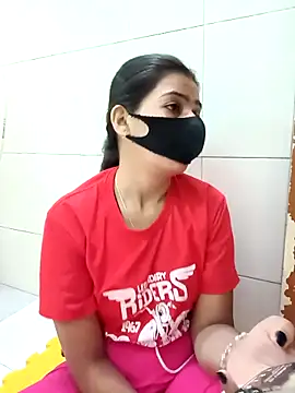 Snapshot of Hot_Jaanvi_ chatting on 11/13/25, 04:33 Hot Jaanvi online show from 11/13/25, 04:33