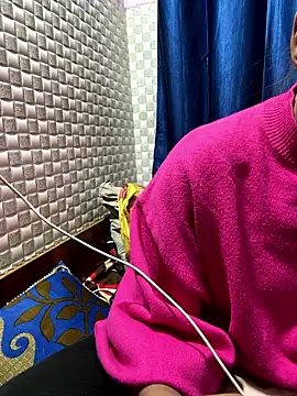 Snapshot of Hot_Jaanvi_ chatting on 01/11/26, 03:39 Hot Jaanvi online show from 01/11/26, 03:39