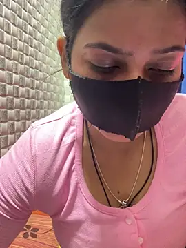 Snapshot of Hot_Jaanvi_ chatting on 02/11/26, 03:28 Hot Jaanvi online show from 02/11/26, 03:28