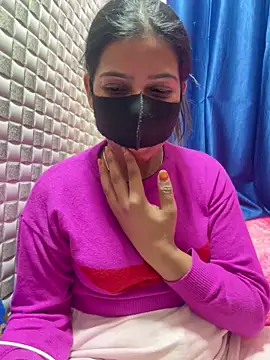 Snapshot of Hot_Jaanvi_ chatting on 02/14/26, 04:37 Hot Jaanvi online show from 02/14/26, 04:37