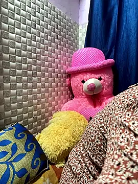 Hot Jaanvi  online show from 03/15/26, 03:51