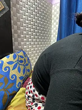 Hot Jaanvi  online show from 04/07/26, 04:35