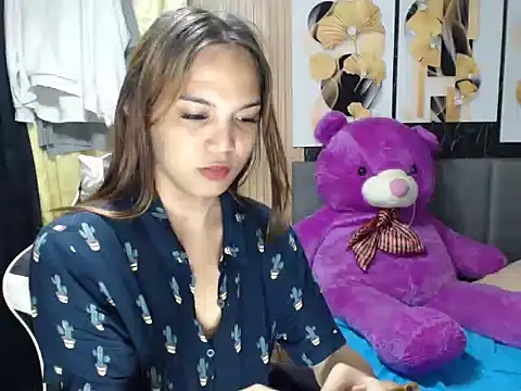 Raffa ella69 online show from 10/30/25, 06:48