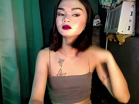 lexie malingera online show from 10/11/25, 02:04
