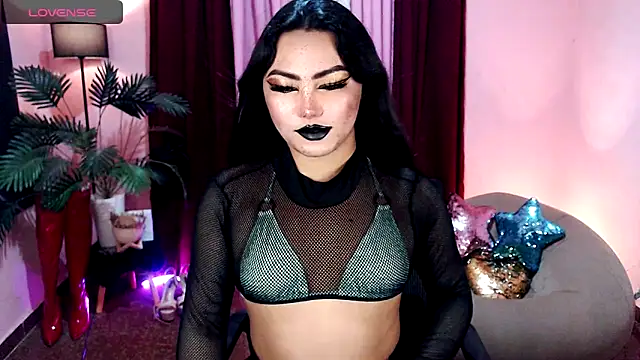 Unique Maya online show from 10/27/25, 08:51