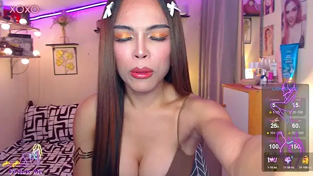 Snapshot of izabella_moore chatting on 03/11/26, 04:07 izabella moore online show from 03/11/26, 04:07