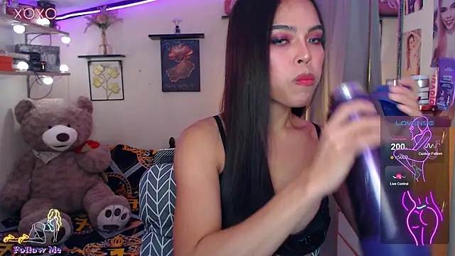 Snapshot of izabella_moore chatting on 06/12/26, 05:39 izabella moore online show from 06/12/26, 05:39