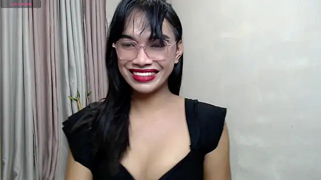 Snapshot of Herbielustts chatting on 04/29/26, 03:38 Herbielustts online show from 04/29/26, 03:38
