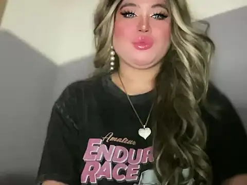 Naughtyrosecum online show from 10/16/25, 02:40