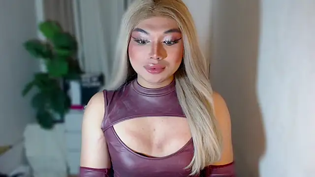 Snapshot of Samantha_Millerxxx chatting on 03/24/26, 08:14 Samantha Millerxxx online show from 03/24/26, 08:14