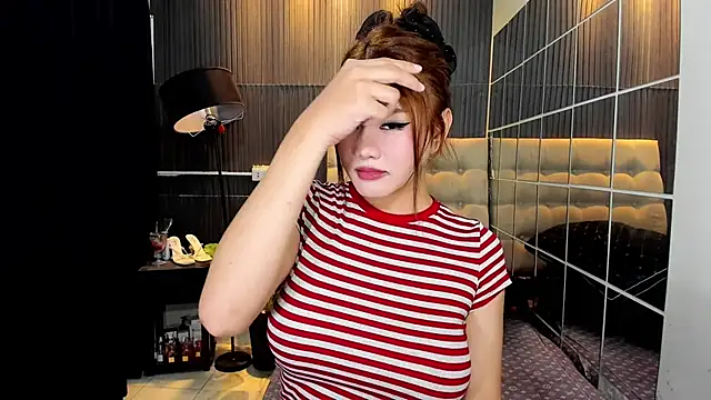 delightfulprincessts online show from 05/14/26, 08:04