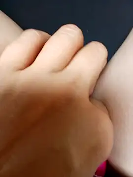 Snapshot of Ori-Lynk chatting on 09/28/25, 08:52 Ori-Lynk online show from 09/28/25, 08:52