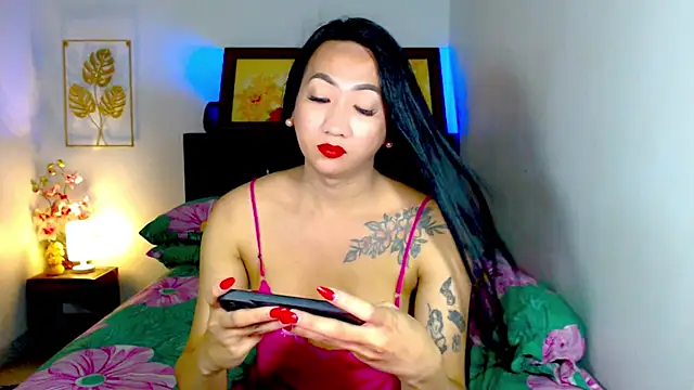 LovelyQueen69 online show from 07/02/26, 03:23