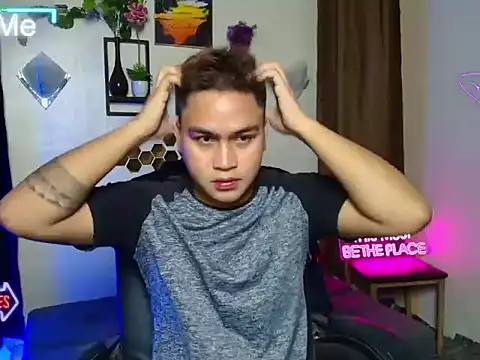 Snapshot of Asian_jayeel chatting on 03/07/26, 09:39 Asian jayeel online show from 03/07/26, 09:39