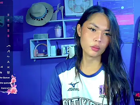 Snapshot of urgirljane chatting on 05/26/26, 09:38 urgirljane online show from 05/26/26, 09:38